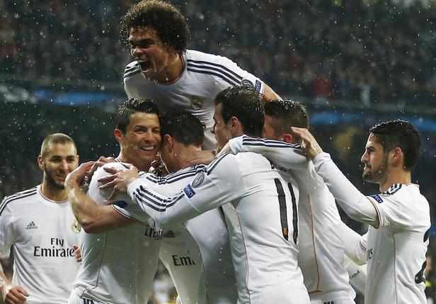 场比赛中屡 场比赛中屡