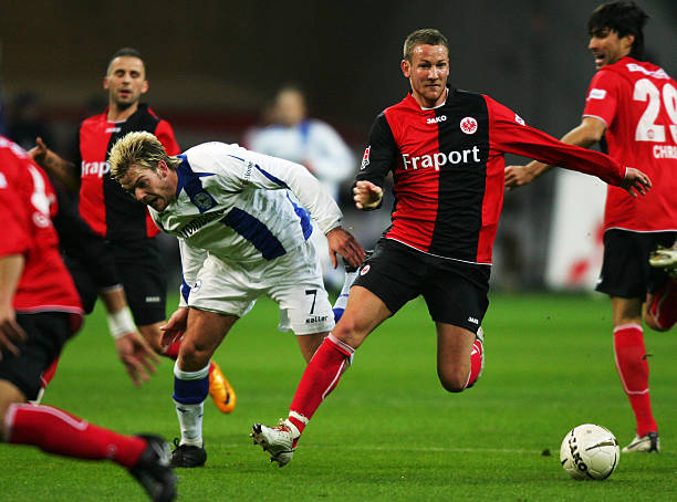 单靠年轻球 单靠年轻球