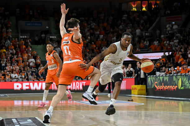 来以技术能 来以技术能